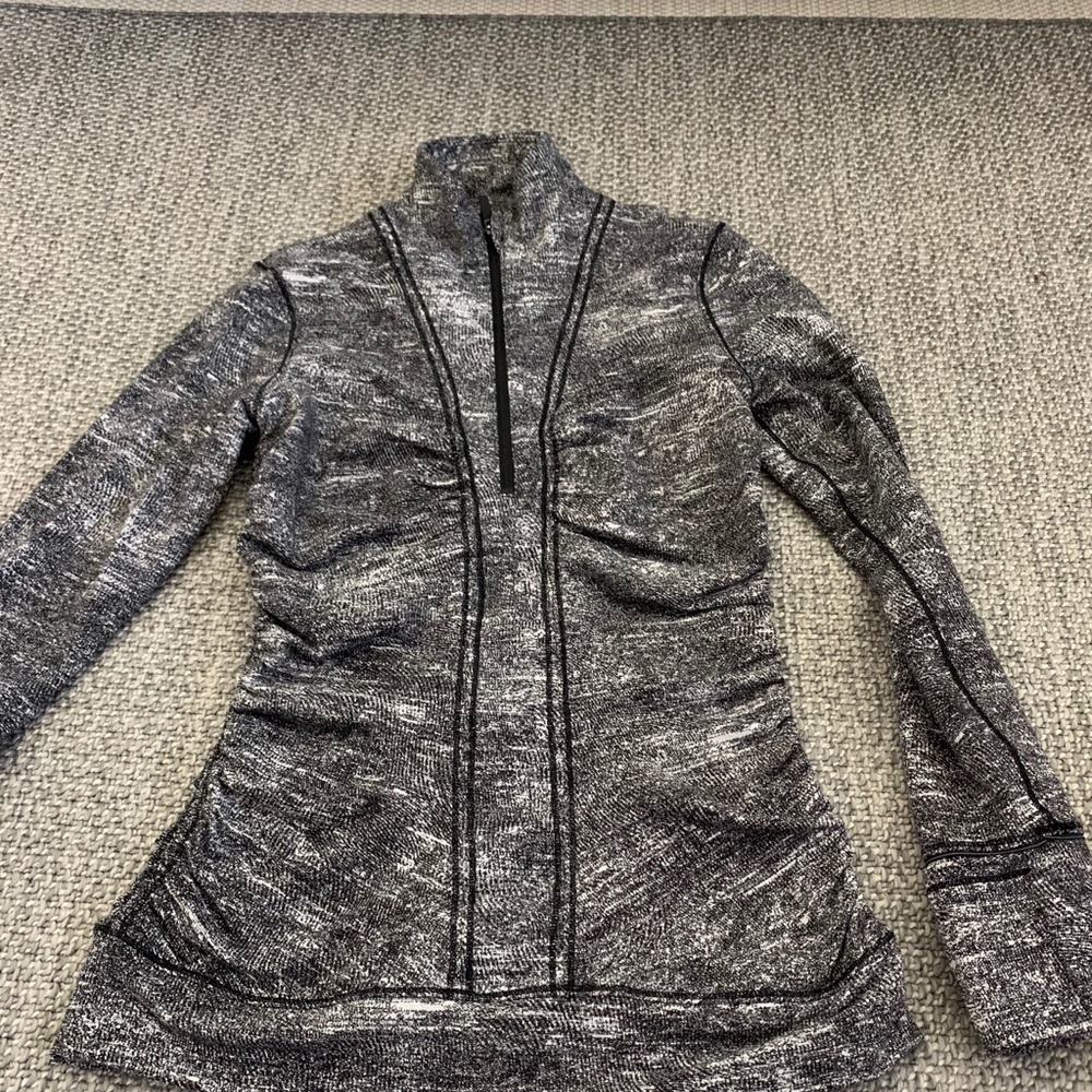 Lululemon half zip (black and white)